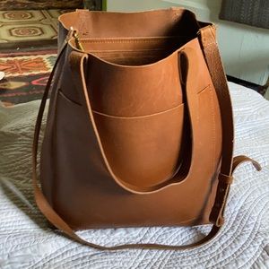 Madewell Medium Transport Tote English Saddle